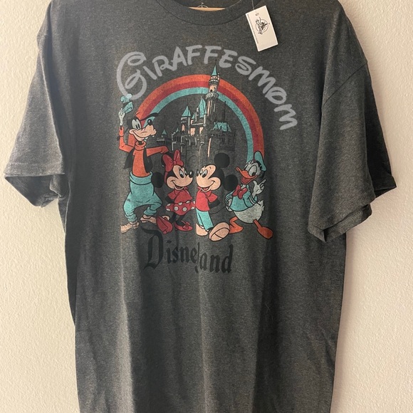 Disney Parks Mickey and Friends T Shirt - Picture 1 of 2
